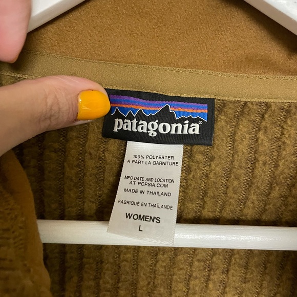 *SOLD* Patagonia Better Sweater Cables Jacket - Picture 7 of 8